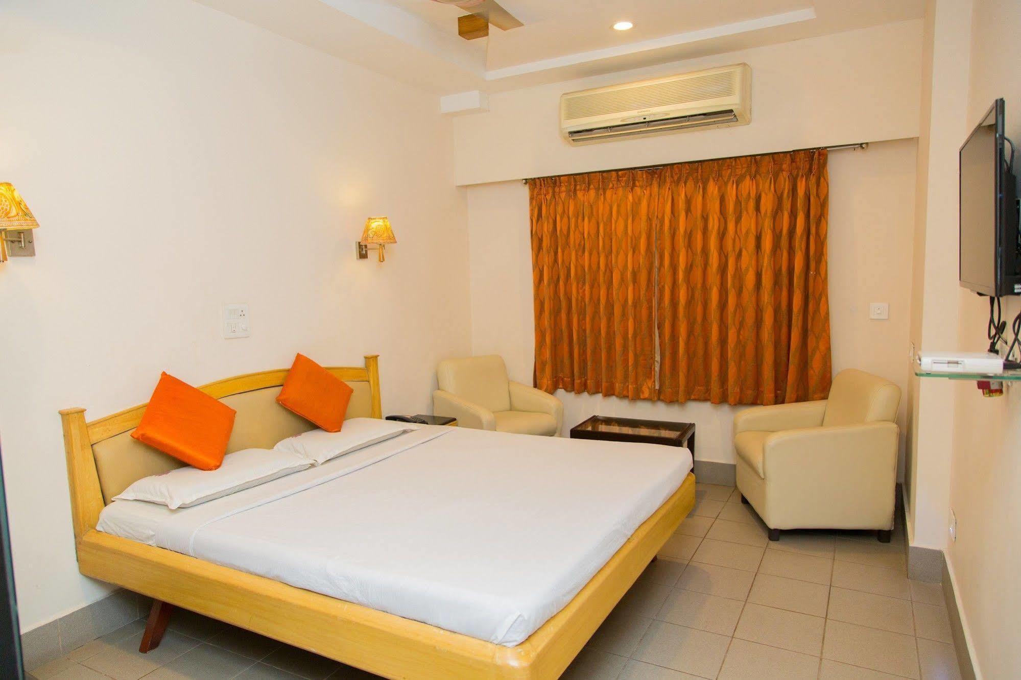 Fabhotel Kinnera Comforts Railway Station Visakhapatnam Luaran gambar