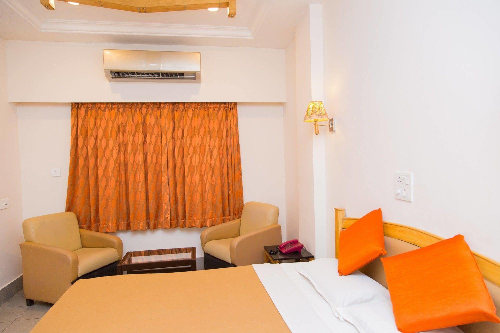 Fabhotel Kinnera Comforts Railway Station Visakhapatnam Luaran gambar